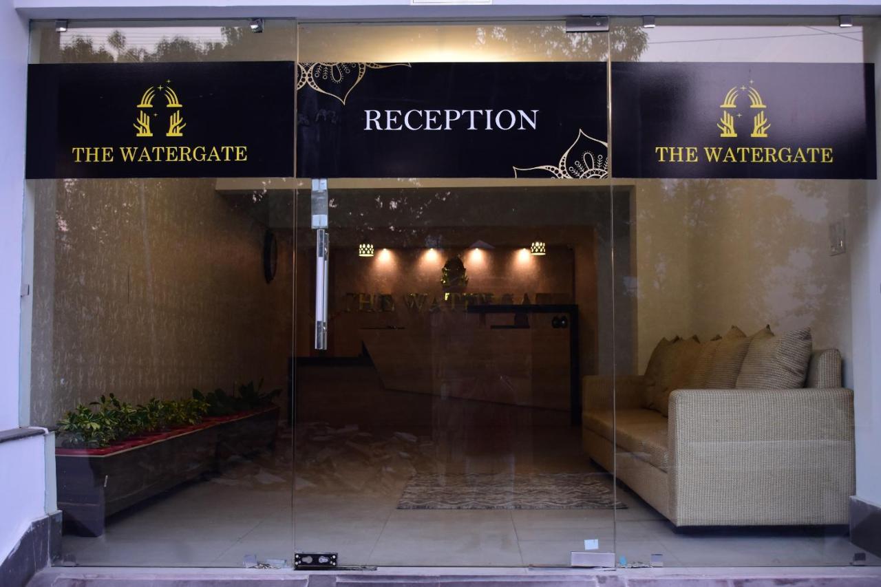 Aaroham The Watergate Hotel Bhimtal Exterior photo