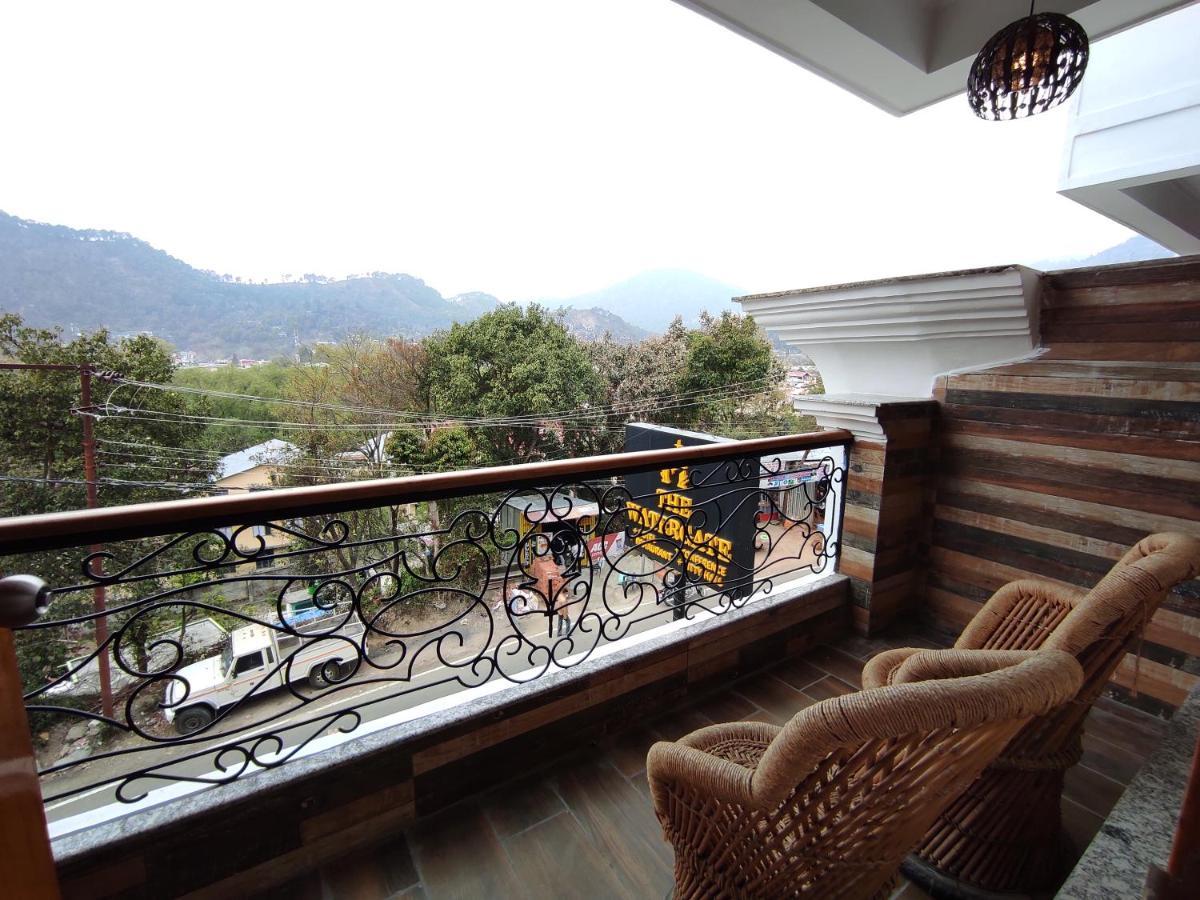 Aaroham The Watergate Hotel Bhimtal Exterior photo