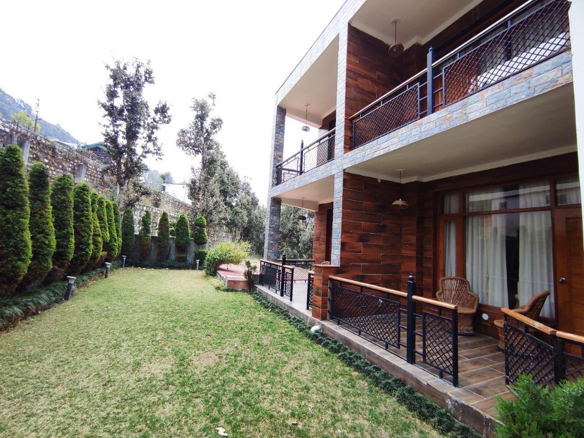 Aaroham The Watergate Hotel Bhimtal Exterior photo